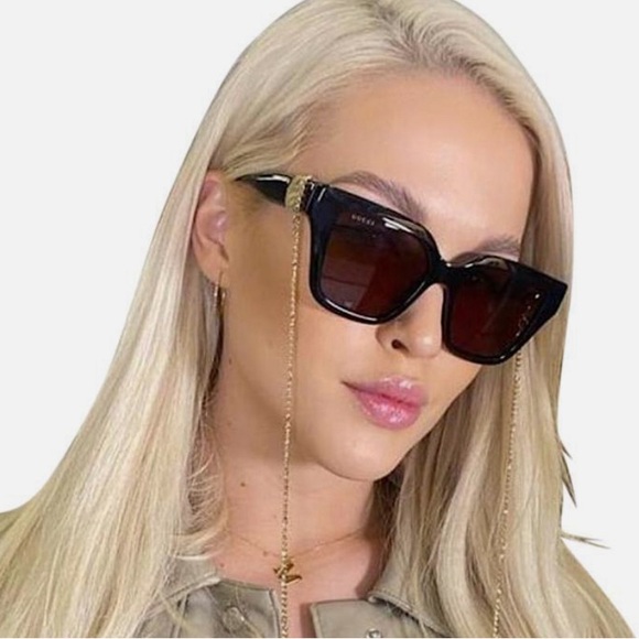 GUCCI Women’s Sunglasses - Picture 4 of 8